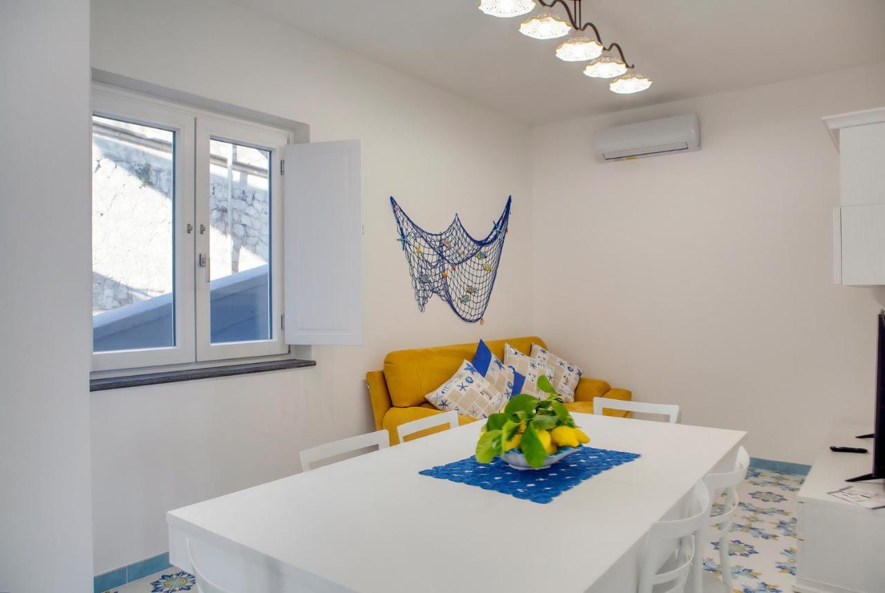 Апартаменты Domus Teresia - Amalfi Coast Фуроре Экстерьер фото