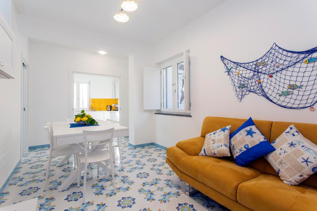 Апартаменты Domus Teresia - Amalfi Coast Фуроре Экстерьер фото